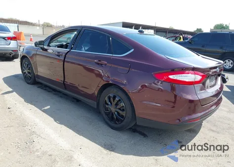 2013 Ford Fusion S z USA, uszkodzony, nr VIN 3FA6P0G79DR215736